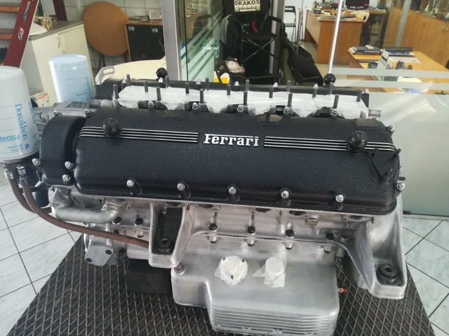 Κινητήρας V12 Ferrari